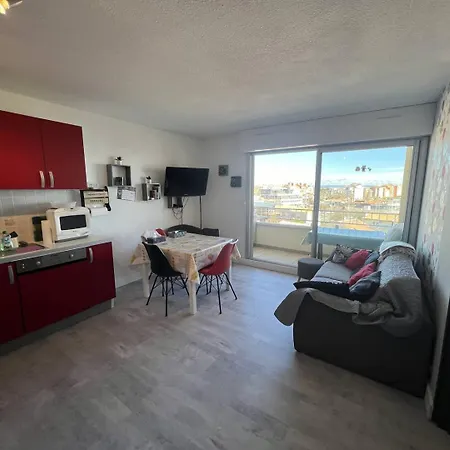 Indes Galantes Tres Joli T2 Vue Piscine Cap D'agde Апартаменти
