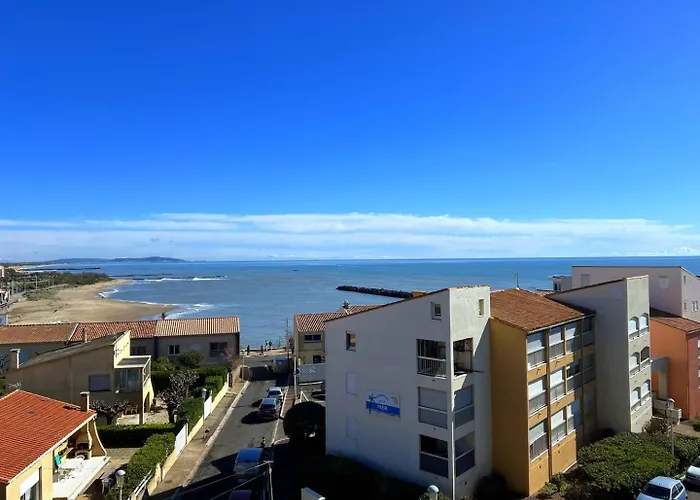 Indes Galantes Tres Joli T2 Vue Piscine Cap D'agde