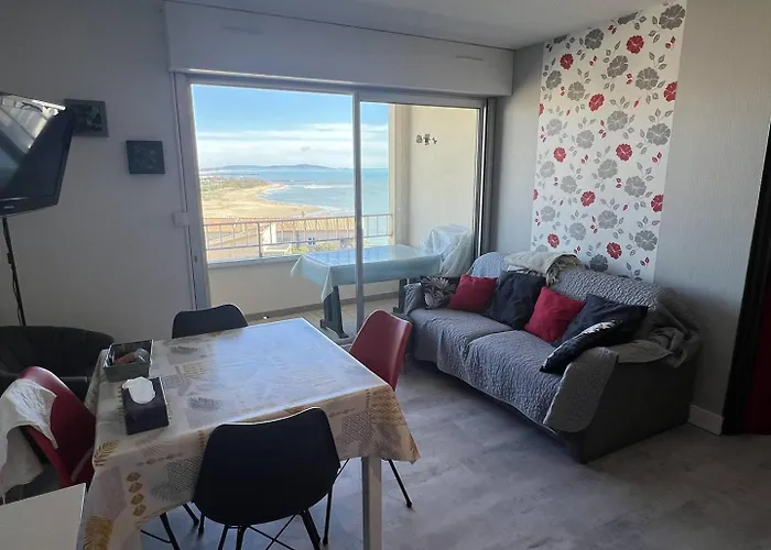 Indes Galantes Tres Joli T2 Vue Piscine Cap D'agde Apartment *